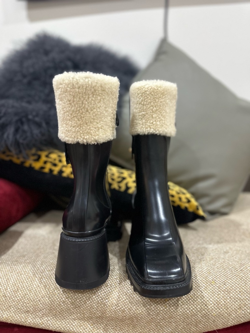Chloe Black Rain Boots with Cream Faux-Shearling Cuff, Size EU 38 - Picture 3 of 6
